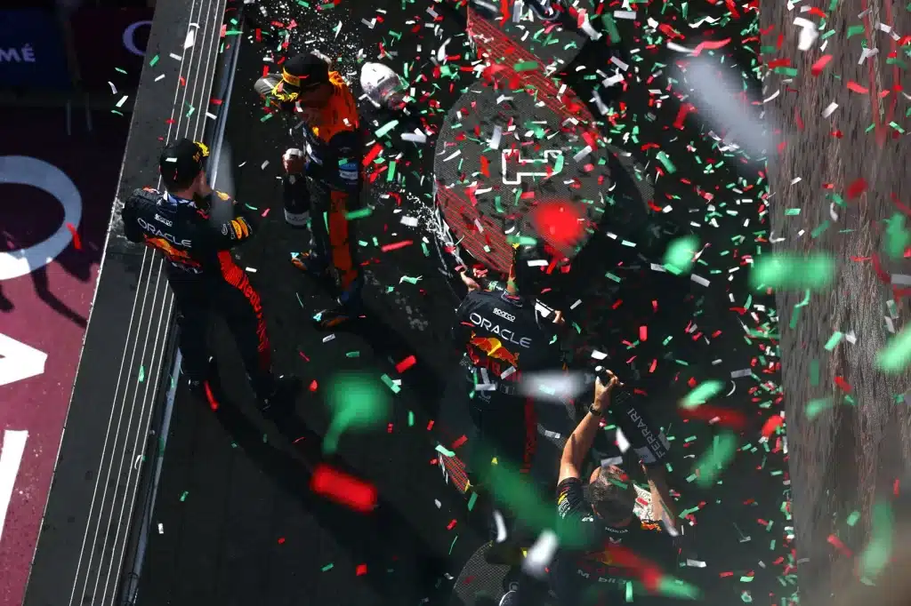 max verstappen, lando norris, sergio perez, herendi