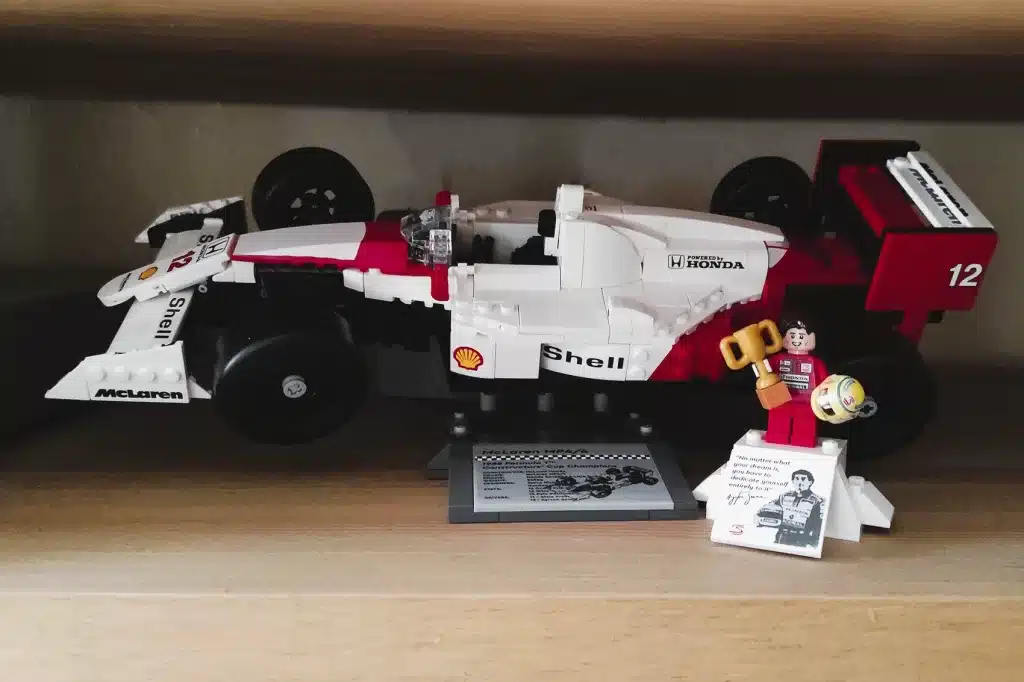 Ayrton Senna, McLaren MP4/4, LEGO