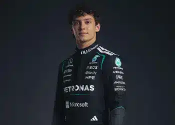 Andrea Kimi Antonelli stúdiófotó 2026