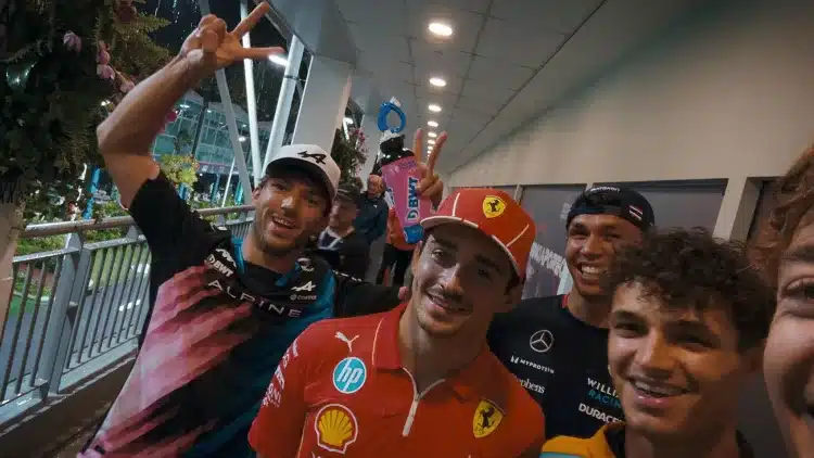 Mennyi idő alatt rakod ki a srácokat? Itt a mai F1-es puzzle!