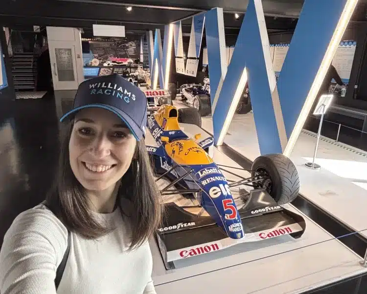 Önkéntesek és klasszikusok – Így hódít a Haynes Motor Museum!