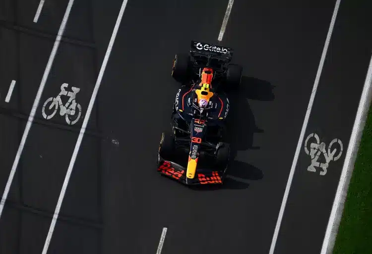 Marko már magyarázza, hogy miért lassabb a Red Bull, mint a Racing Bulls