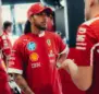 Hamilton elmondta, hogy mi volt a legőrültebb dolog, amit alá kellett írnia