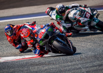 Három év után pole-ban Quartararo, először kapott ki Márquez időmérőn