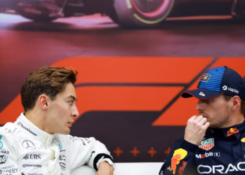 Russell eloszlatta a kételyeket, és kitért Verstappenre is