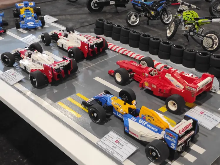 Pénteki Puzzle – Kirakható LEGO F1-esek a Motorsportol.hu-n!