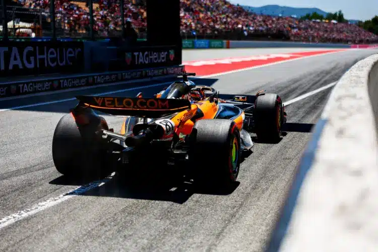 Piastri az élen a viszonylag eseménytelen FP3-on