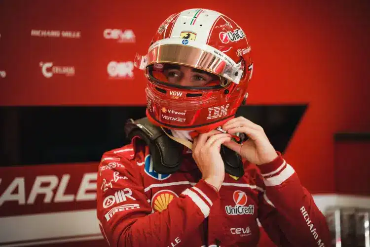 Nem tudja elfogadni a Ferrari helyzetét Leclerc