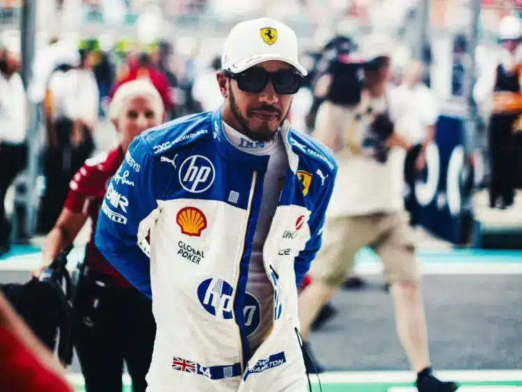 Danica Patrick Hamiltont dicséri, miközben nem látja a McLaren dominandiáját?