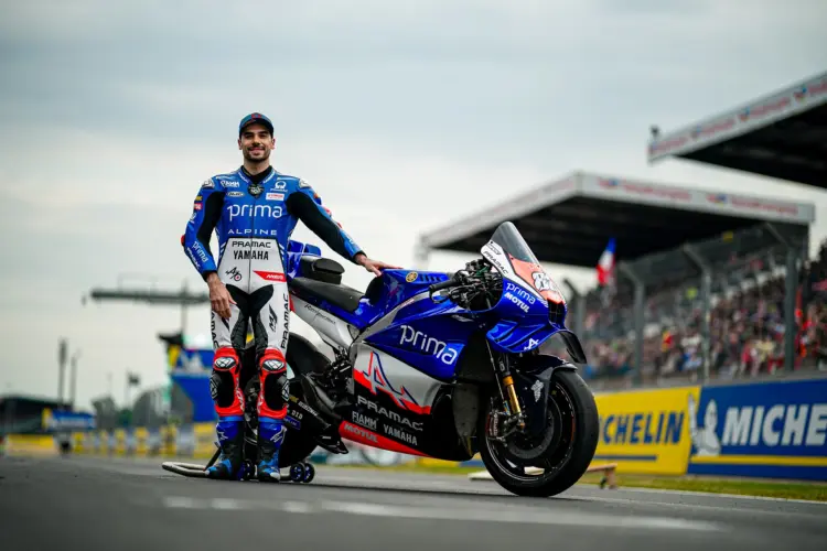 Az Alpine színeibe öltöznek a Pramac motorjai a Francia Nagydíjon