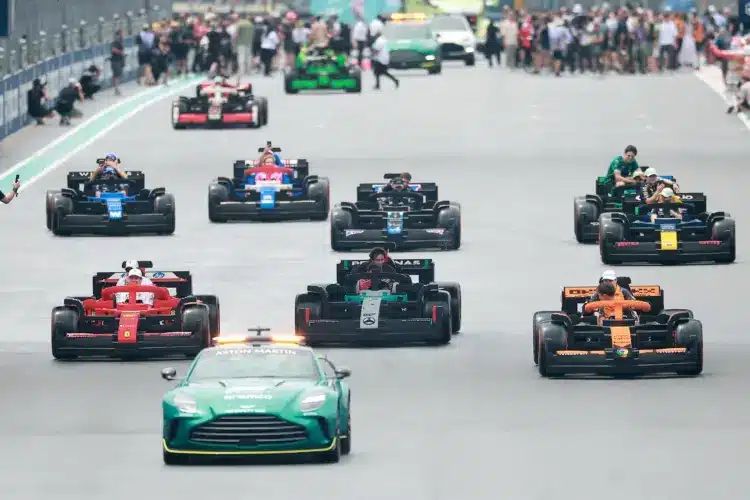 Charles Leclerc, Lewis Hamilton, George Russell, Andrea Kimi Antonelli, Lando Norris, Oscar Piastri, Lego, F1