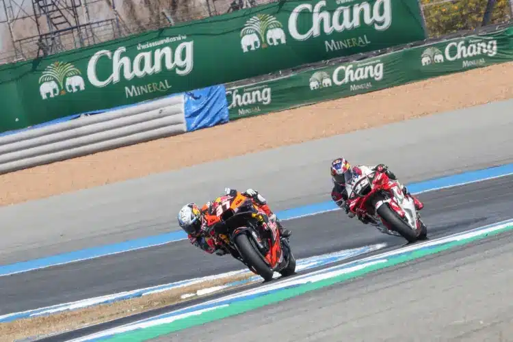 Meg kellett műteni két MotoGP versenyzőt a Spanyol Nagydíj után