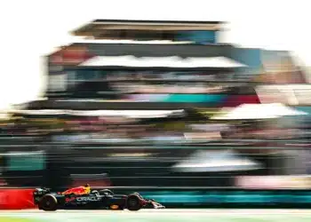 Verstappen volt a leggyorsabb az időmérőn, Hamilton már a Q2-ben búcsúzott