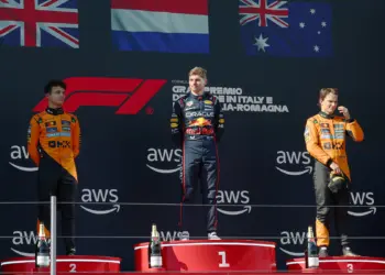 F1 pontverseny: Piastri továbbra is az élen, míg Hamilton, Sainz és Hadjar előztek