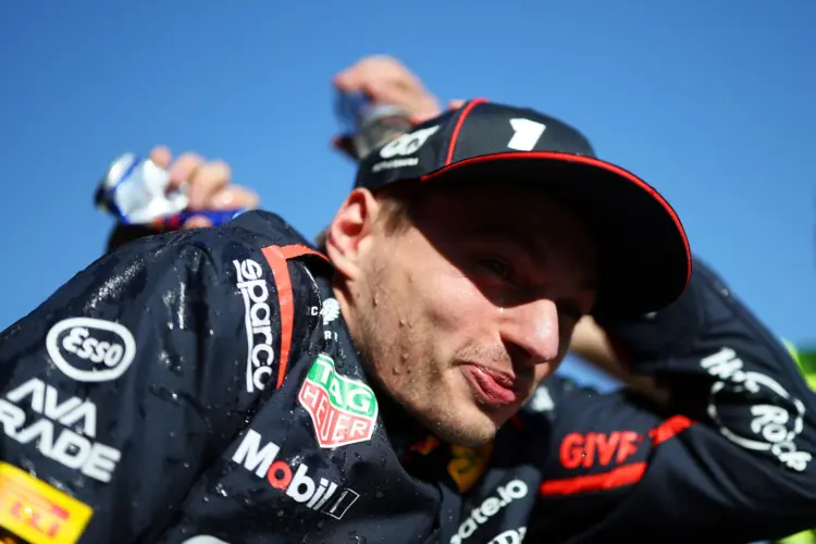 Verstappen már biztosan tudja, hol versenyez majd 2026-ban