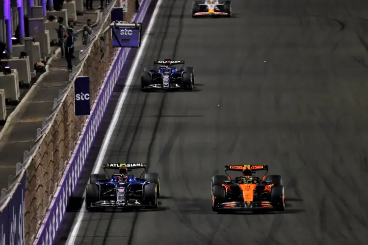 Brown nem zárja ki azt, hogy visszatérhessen egy korábbi McLaren-versenyző