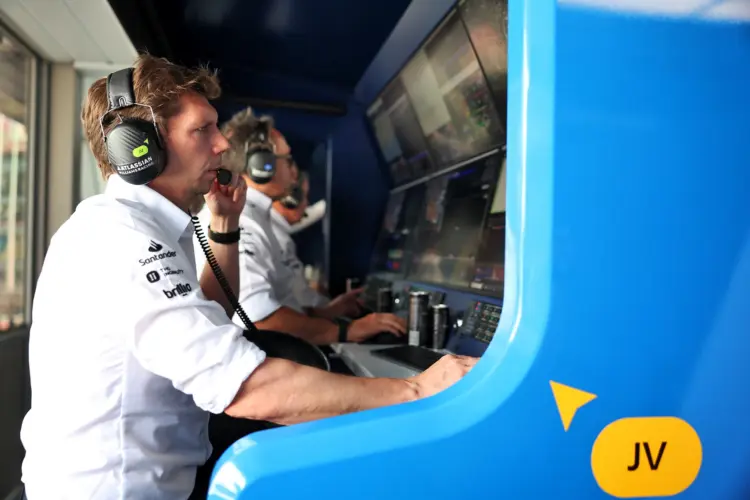 Wolff elárulta, mit SMS-ezett a Williams csapatfőnökével a Monacói Nagydíj alatt