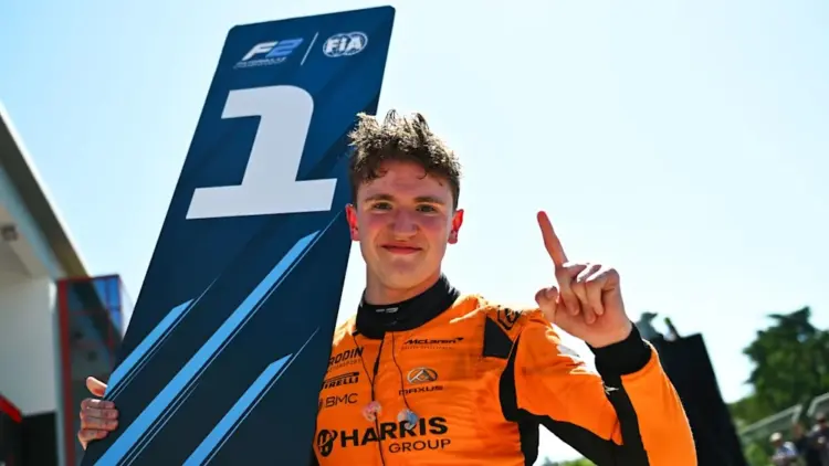 F2: Szombaton az Aston Marin, vasárnap a McLaren ifjonca állt a dobogó csúcsára