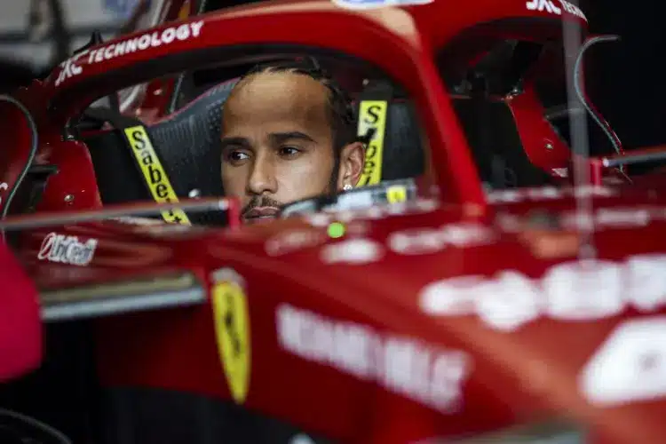Hamilton kiakadt a visszavonulásáról és a Ferrari főnökéről szóló hírek miatt