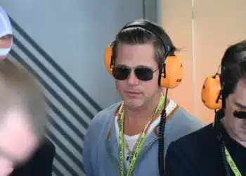 300 km/h felett repesztett Brad Pitt a McLarennel a COTA-n