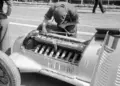 Chironnál motorcsere lesz, mehet hátra? Fotó: Fortepan / Horváth József