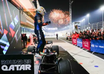 Irán rakétákat lőtt ki az Egyesült Államok katari F1-pálya közelében található támaszpontjára