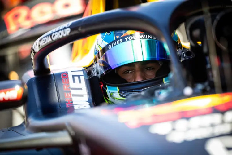 F2: Verschoor és Lindblad ünnepelhetett Barcelonában