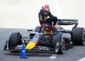 Verstappen az eltiltás küszöbén – 1 pont választja el az F1 legsúlyosabb büntetésétől!