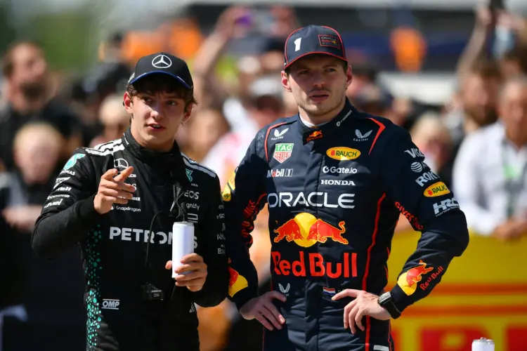 Nemzetközi média: Verstappen világbajnoki reményei szertefoszlottak