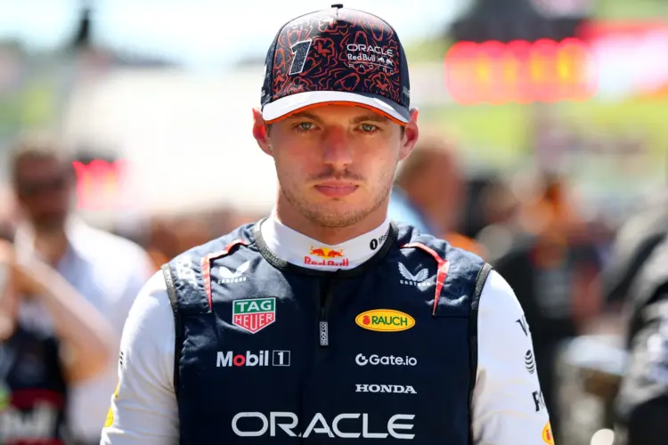 Büntetőpontok: Verstappen közel járt az eltiltáshoz, de egyelőre megmenekült