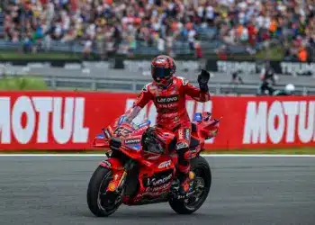 Elnézést kért Bagnaia a csapattól, amiért változtatni akar