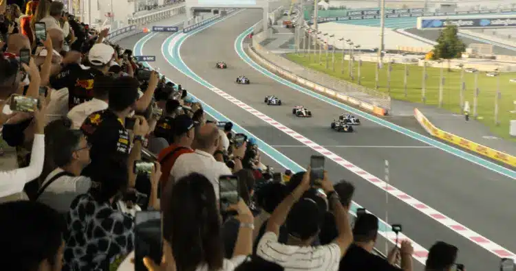 Már túl a félmilliárd dolláros bevételen az F1 film