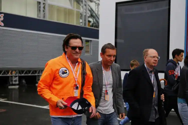 Michael Madsen találta ki a forgatókönyvét Brad Pitt F1-es filmjének?