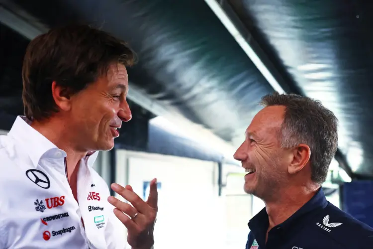 Horner tolhat egy Toto Wolffot, ha meglépi ezt