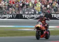Kihagyja a Német Nagydíjat a KTM motorosa