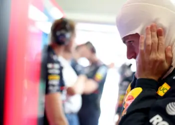 Verstappen reagált a Mercedes látványos érdeklődésére
