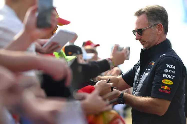Elbúcsúzott Christian Horner a Red Bulltól