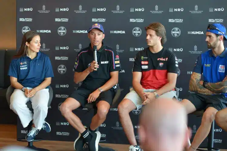 Superbike-vb – Az élversenyzőknek „első ránézésre” tetszik a balatonfőkajári pálya