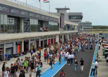 Domináns favoritok és nagyszerű élmények a Superbike első hazai versenyein