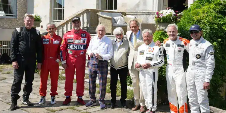 Mika Häkkinen, Alain Prost, Nigel Mansell, Jackie Stewart, Bernie Ecclestone, The Duke of Richmond, Mario Andretti, Jacques Villeneuve, Emerson Fittipaldi; F1