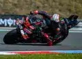 Drámai kvali után Bezzecchié a pole, Márquez az utolsó percekben bukott