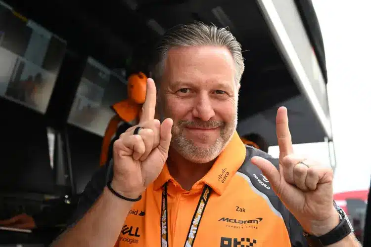 Brown elárulta, hogy segített a költségvetési korlát abban, hogy a McLaren ennyire jó legyen