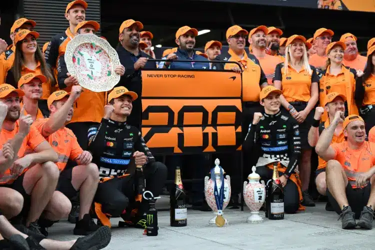 Marko dicséri a McLaren pilótapárosát, de egyben figyelmezteti őket egy problémára is