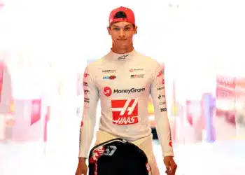 Franz Hermann után szabadon: Egy másik F1-es versenyzőből Gerald Stevens lett és 50 évet öregedett!