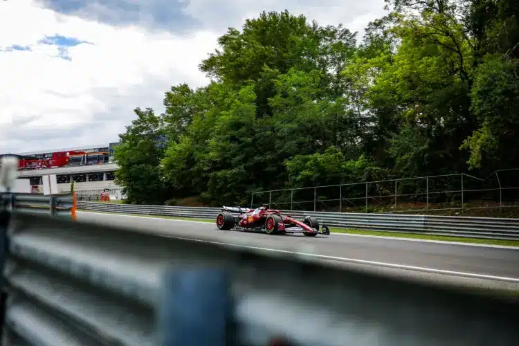 Újabb nevek kerültek az F1-es büntetőpont-listára; Verstappen még mindig veszélyben