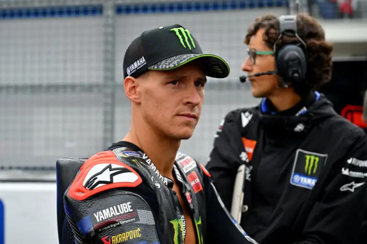 Quartararo bepöccent a lemaradó Yamaha miatt, már csak a V4-ben bízik
