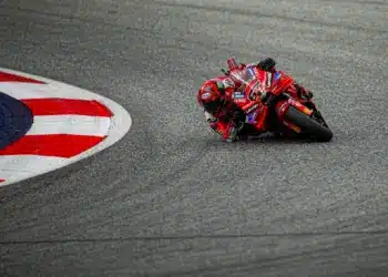 Felrobban a dühtől Bagnaia: Rászólt a Ducatira