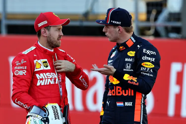 Négyszeres bajnokot igazolna a Red Bull Verstappen mellé