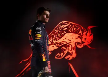 Zak Brown nyitva hagyja az ajtót Verstappen előtt