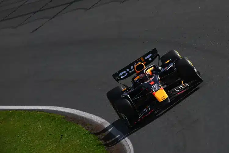 Vége a nyári szünetnek, jön Verstappen hazai versenye: Mutatjuk a hétvége F1-es menetrendjét!